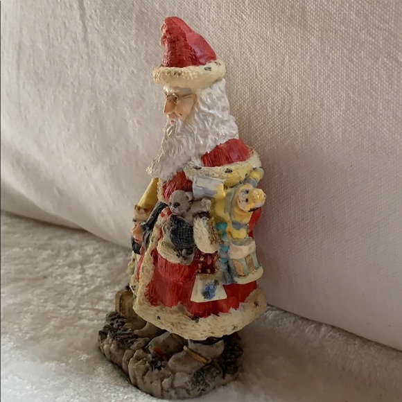 5” resin Santa Claus w elf gifts Figurine Defects - Picture 5 of 8